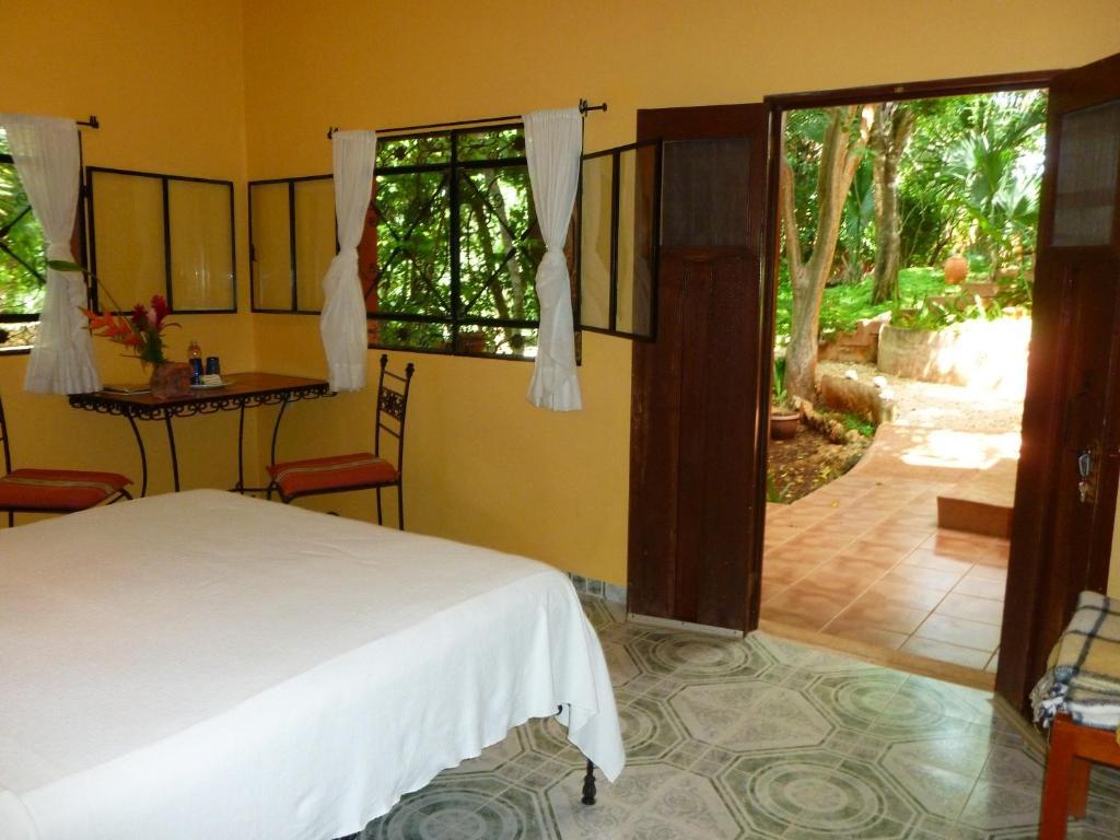 The Flycatcher Inn Retreat Hotel Santa Elena Exterior foto